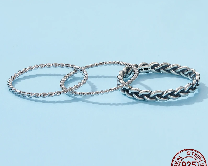 Ring in the form of braided rings