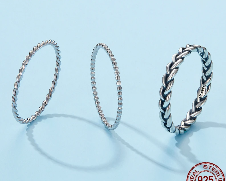 Ring in the form of braided rings