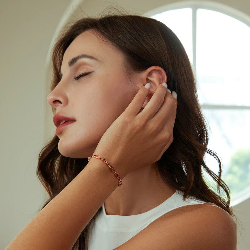 Luxury rose gold bracelet with a chain of zircon rings