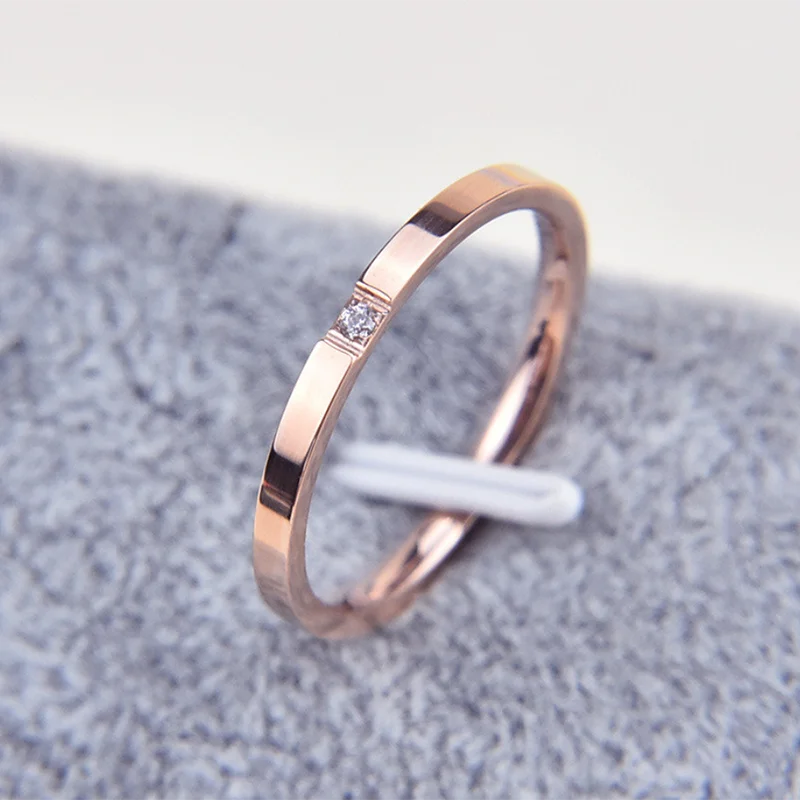 Elegant ocean ring