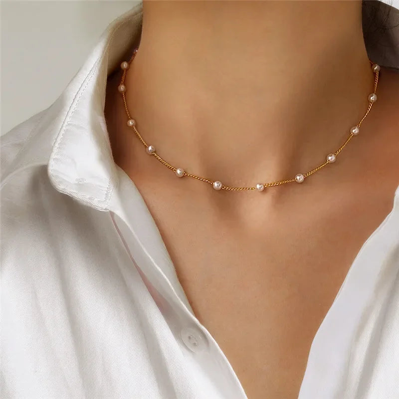 Women's Korean Pearl Necklace Gold Color Chain Necklace